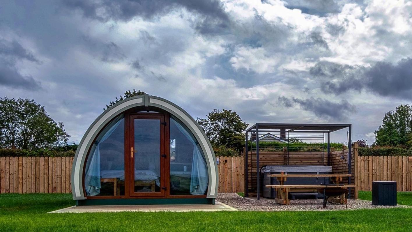 Causeway Country Pods Hotell Bushmills Exteriör bild